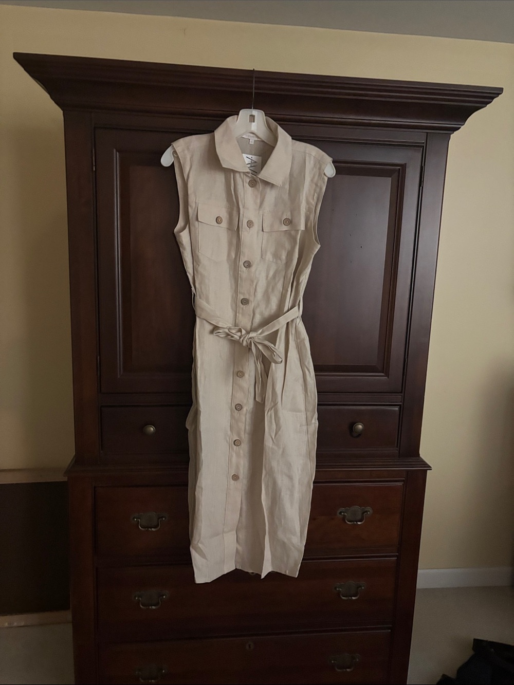 Sleeveless Beige Midi Shirtdress with Waist Tie